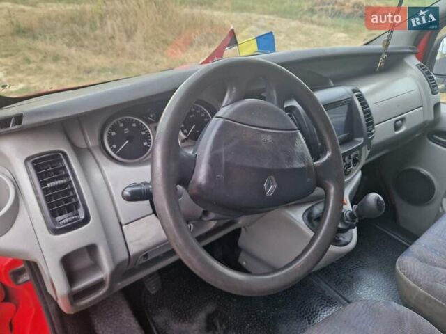 Рено Трафік вант-пас., об'ємом двигуна 1.87 л та пробігом 375 тис. км за 7800 $, фото 1 на Automoto.ua