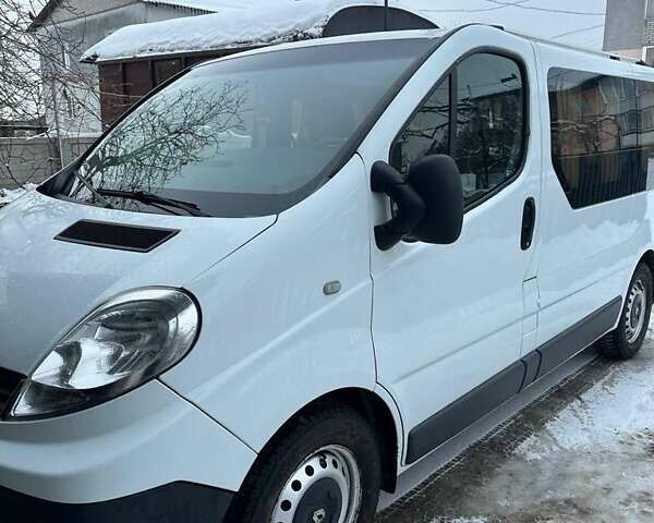Рено Трафик груз-пасс., объемом двигателя 2 л и пробегом 351 тыс. км за 8400 $, фото 7 на Automoto.ua