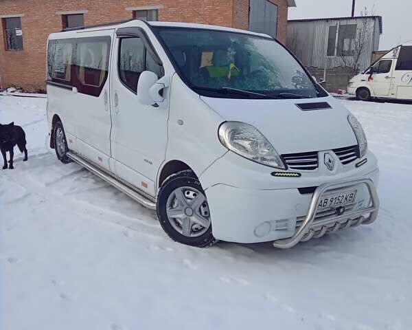 Рено Трафик груз-пасс., объемом двигателя 2 л и пробегом 365 тыс. км за 9900 $, фото 2 на Automoto.ua