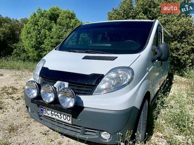 Рено Трафік вант-пас., об'ємом двигуна 2 л та пробігом 198 тис. км за 12000 $, фото 3 на Automoto.ua