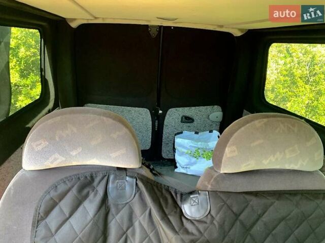 Рено Трафік вант-пас., об'ємом двигуна 2 л та пробігом 198 тис. км за 12000 $, фото 11 на Automoto.ua