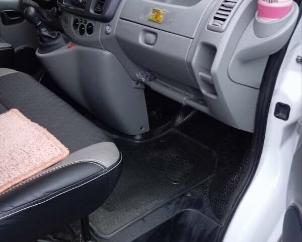 Рено Трафик груз-пасс., объемом двигателя 0 л и пробегом 138 тыс. км за 13800 $, фото 5 на Automoto.ua
