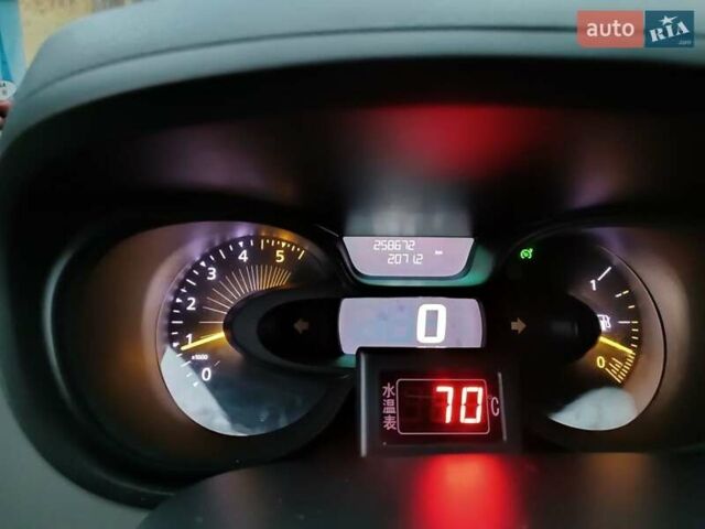 Рено Трафик груз-пасс., объемом двигателя 1.6 л и пробегом 260 тыс. км за 15800 $, фото 1 на Automoto.ua