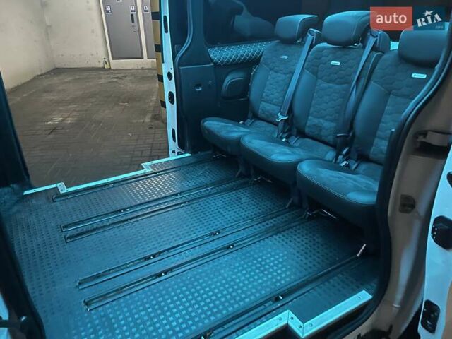 Рено Трафик груз-пасс., объемом двигателя 1.6 л и пробегом 220 тыс. км за 17100 $, фото 5 на Automoto.ua