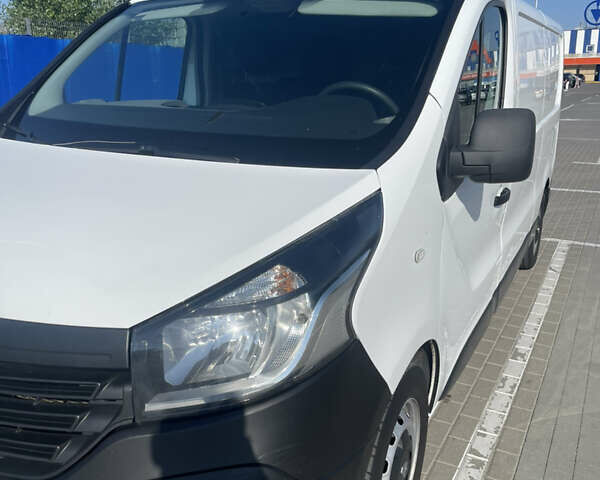Рено Трафик груз-пасс., объемом двигателя 0 л и пробегом 1 тыс. км за 15000 $, фото 5 на Automoto.ua