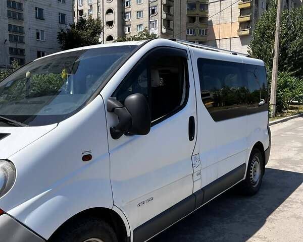 Рено Трафик груз-пасс., объемом двигателя 1.87 л и пробегом 360 тыс. км за 6300 $, фото 1 на Automoto.ua