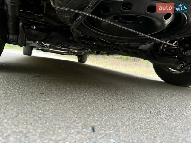 Серый Рено Трафик груз-пасс., объемом двигателя 2 л и пробегом 12 тыс. км за 42800 $, фото 33 на Automoto.ua