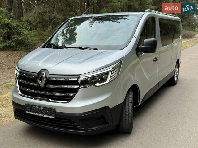 Серый Рено Трафик груз-пасс., объемом двигателя 2 л и пробегом 12 тыс. км за 42800 $, фото 36 на Automoto.ua