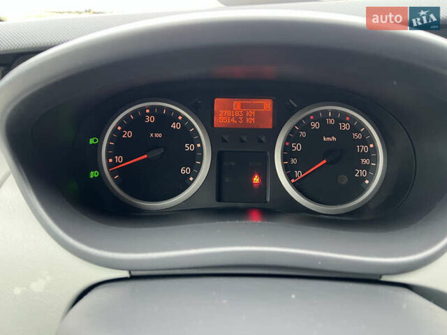 Коричневий Рено Трафік, об'ємом двигуна 2 л та пробігом 278 тис. км за 15970 $, фото 29 на Automoto.ua