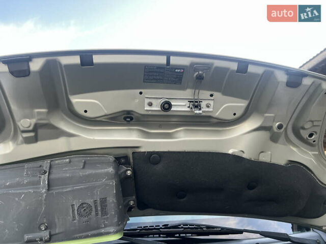 Коричневий Рено Трафік, об'ємом двигуна 2 л та пробігом 278 тис. км за 15970 $, фото 43 на Automoto.ua