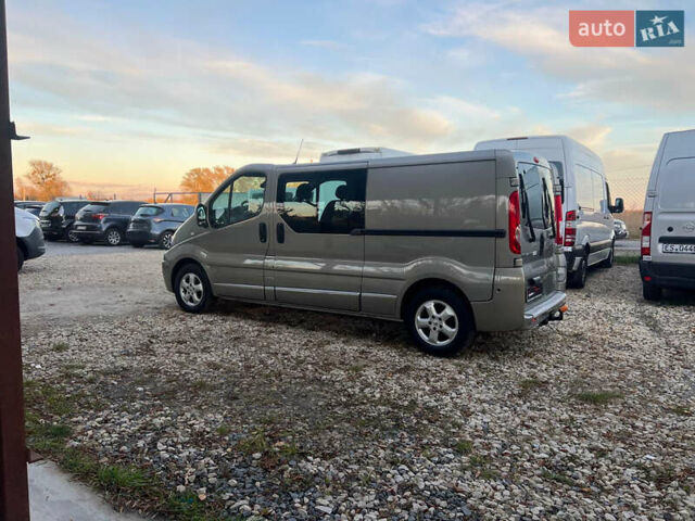 Коричневий Рено Трафік, об'ємом двигуна 2 л та пробігом 270 тис. км за 16450 $, фото 12 на Automoto.ua