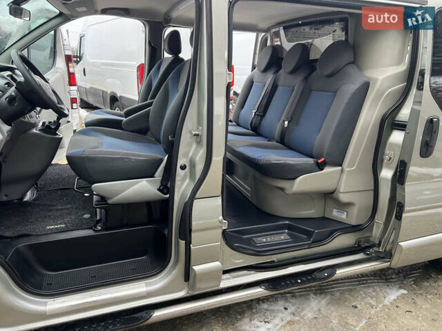 Коричневий Рено Трафік, об'ємом двигуна 2 л та пробігом 278 тис. км за 15970 $, фото 20 на Automoto.ua