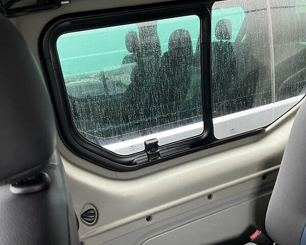 Коричневий Рено Трафік, об'ємом двигуна 2 л та пробігом 278 тис. км за 15970 $, фото 32 на Automoto.ua