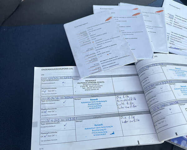 Коричневий Рено Трафік, об'ємом двигуна 2 л та пробігом 278 тис. км за 15970 $, фото 41 на Automoto.ua