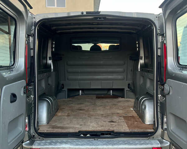 Коричневий Рено Трафік, об'ємом двигуна 2 л та пробігом 270 тис. км за 16450 $, фото 30 на Automoto.ua