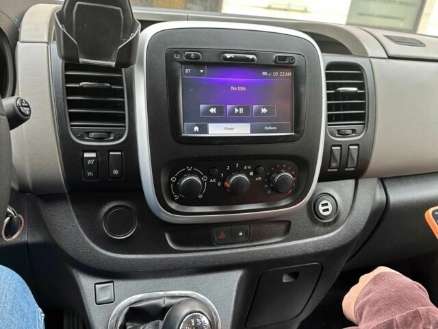 Коричневий Рено Трафік, об'ємом двигуна 1.6 л та пробігом 173 тис. км за 9400 $, фото 20 на Automoto.ua