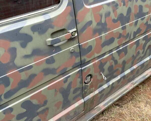 Червоний Рено Трафік, об'ємом двигуна 2.16 л та пробігом 300 тис. км за 2800 $, фото 4 на Automoto.ua