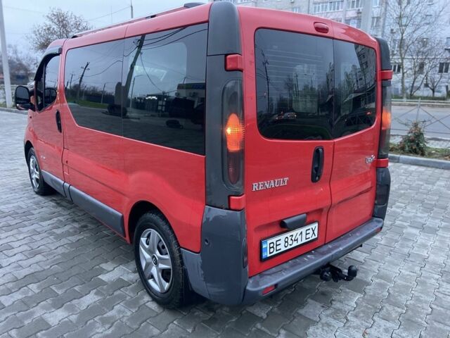 Красный Рено Трафик, объемом двигателя 1.9 л и пробегом 450 тыс. км за 7500 $, фото 5 на Automoto.ua