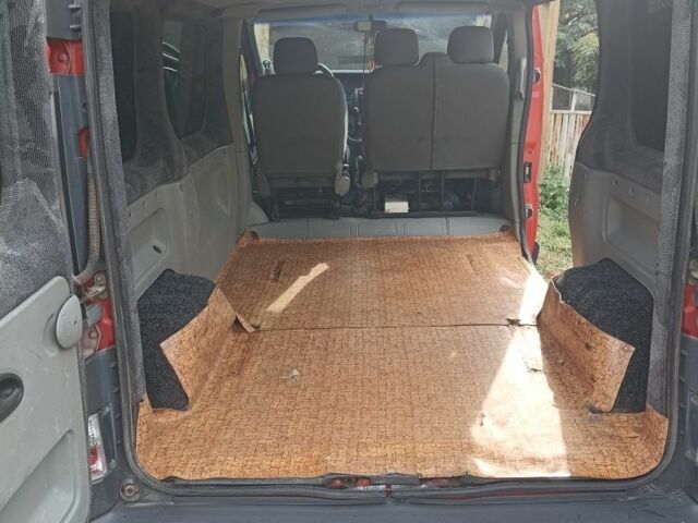 Червоний Рено Трафік, об'ємом двигуна 1.9 л та пробігом 370 тис. км за 7000 $, фото 8 на Automoto.ua