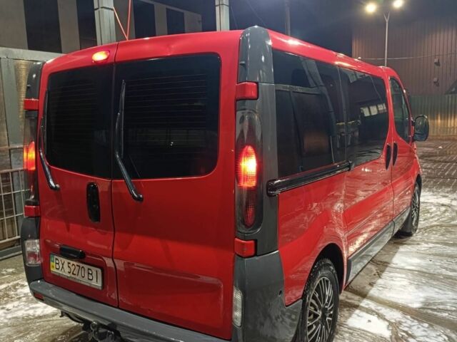 Червоний Рено Трафік, об'ємом двигуна 1.9 л та пробігом 370 тис. км за 7000 $, фото 1 на Automoto.ua