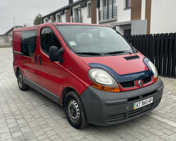 Красный Рено Трафик, объемом двигателя 1.9 л и пробегом 277 тыс. км за 4999 $, фото 13 на Automoto.ua