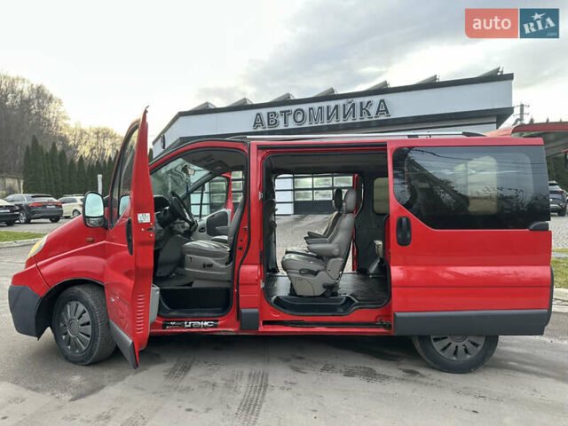 Червоний Рено Трафік, об'ємом двигуна 2.5 л та пробігом 350 тис. км за 7499 $, фото 17 на Automoto.ua