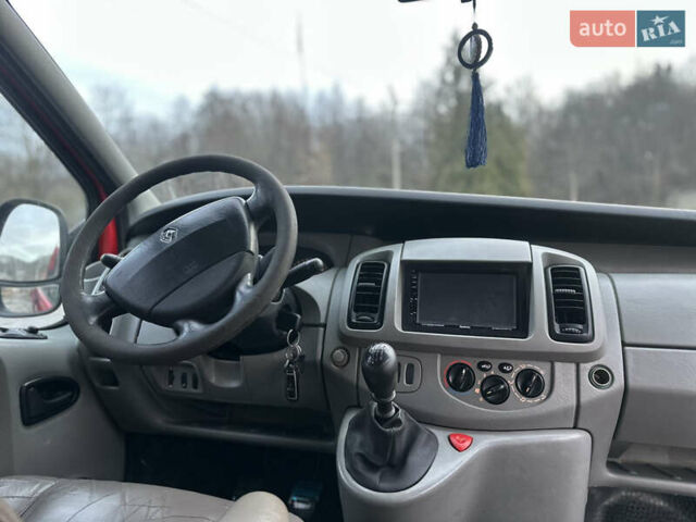 Червоний Рено Трафік, об'ємом двигуна 2.5 л та пробігом 350 тис. км за 7499 $, фото 25 на Automoto.ua