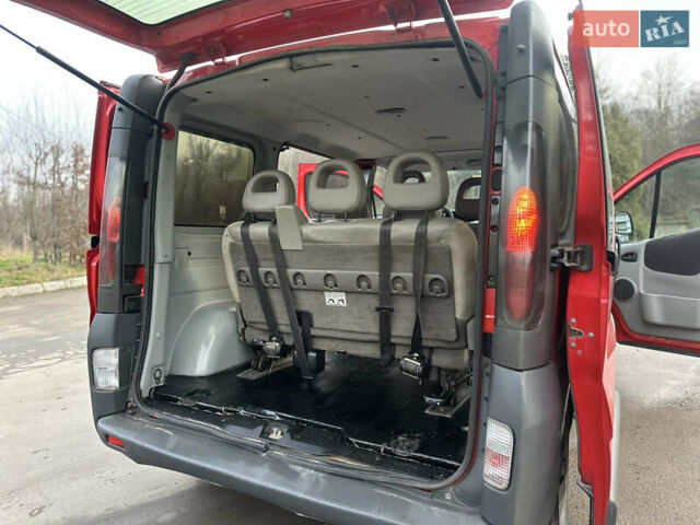 Червоний Рено Трафік, об'ємом двигуна 2.5 л та пробігом 350 тис. км за 7499 $, фото 19 на Automoto.ua