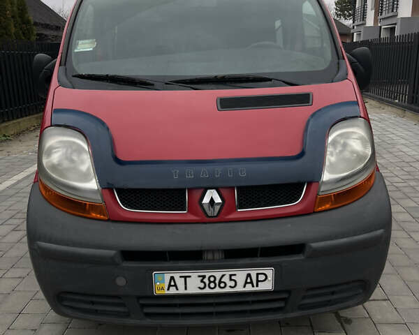 Красный Рено Трафик, объемом двигателя 1.9 л и пробегом 277 тыс. км за 4999 $, фото 16 на Automoto.ua