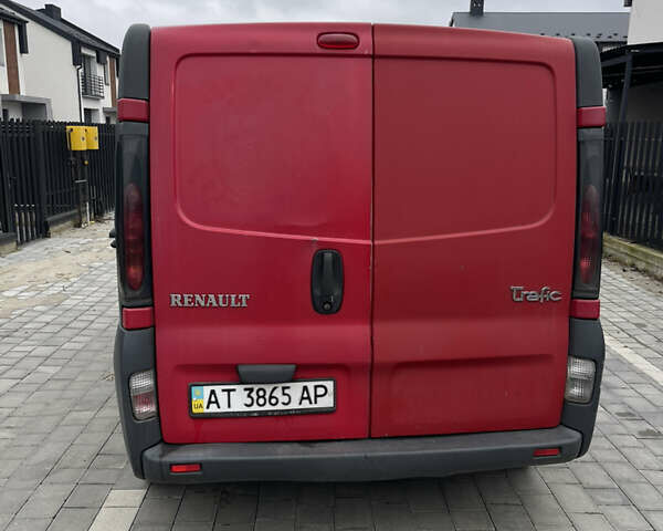 Красный Рено Трафик, объемом двигателя 1.9 л и пробегом 277 тыс. км за 4999 $, фото 9 на Automoto.ua