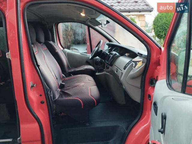 Красный Рено Трафик, объемом двигателя 1.87 л и пробегом 290 тыс. км за 6700 $, фото 8 на Automoto.ua