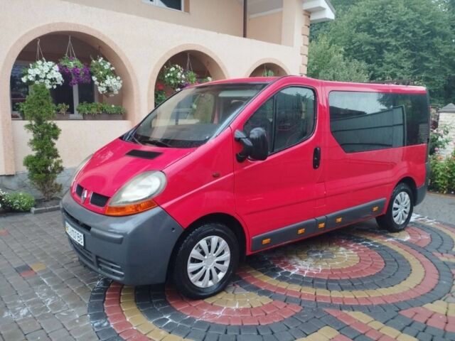 Красный Рено Трафик, объемом двигателя 1.9 л и пробегом 3 тыс. км за 6700 $, фото 1 на Automoto.ua