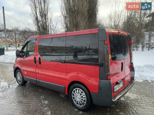 Червоний Рено Трафік, об'ємом двигуна 1.9 л та пробігом 263 тис. км за 7000 $, фото 2 на Automoto.ua