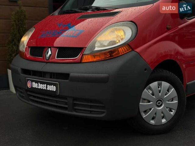 Червоний Рено Трафік, об'ємом двигуна 1.9 л та пробігом 350 тис. км за 7500 $, фото 1 на Automoto.ua