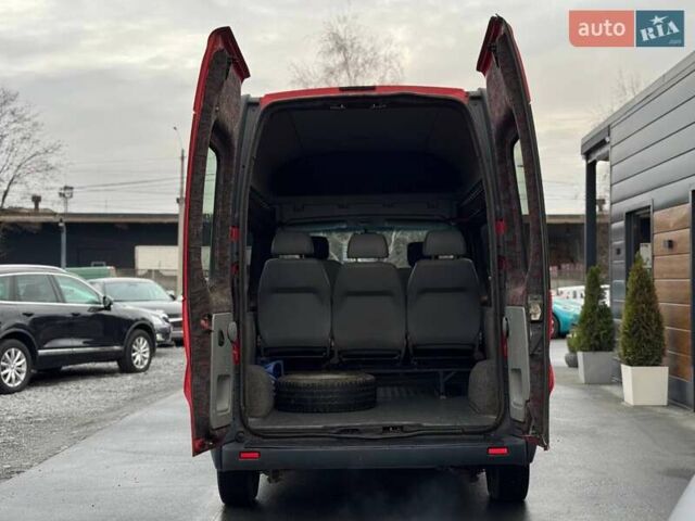 Червоний Рено Трафік, об'ємом двигуна 1.9 л та пробігом 350 тис. км за 7500 $, фото 13 на Automoto.ua