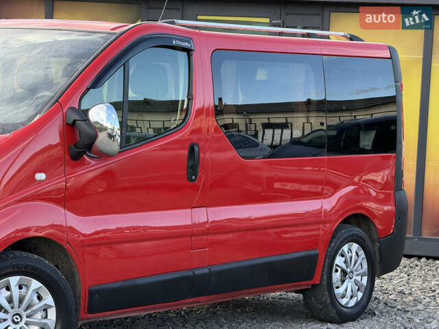 Красный Рено Трафик, объемом двигателя 2 л и пробегом 260 тыс. км за 8500 $, фото 9 на Automoto.ua