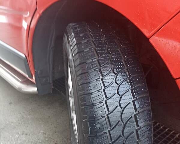 Красный Рено Трафик, объемом двигателя 2 л и пробегом 209 тыс. км за 9500 $, фото 18 на Automoto.ua