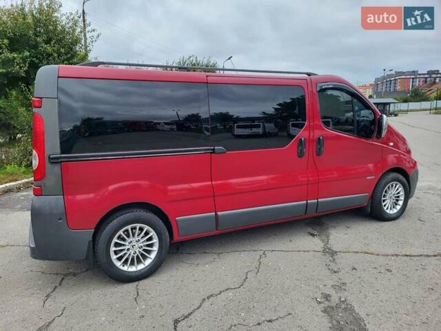 Красный Рено Трафик, объемом двигателя 2 л и пробегом 245 тыс. км за 11500 $, фото 38 на Automoto.ua