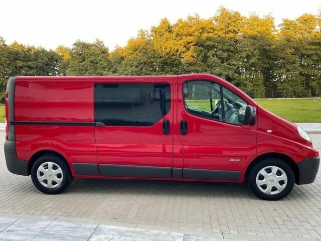 Красный Рено Трафик, объемом двигателя 2 л и пробегом 174 тыс. км за 8100 $, фото 21 на Automoto.ua