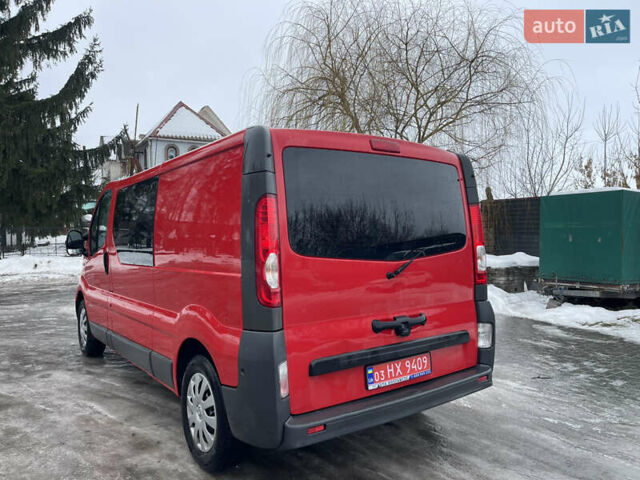 Червоний Рено Трафік, об'ємом двигуна 2 л та пробігом 220 тис. км за 13300 $, фото 10 на Automoto.ua