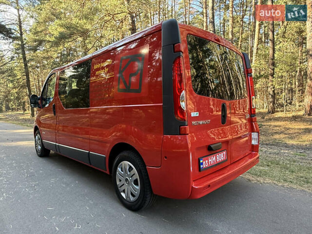 Красный Рено Трафик, объемом двигателя 2 л и пробегом 280 тыс. км за 14800 $, фото 10 на Automoto.ua