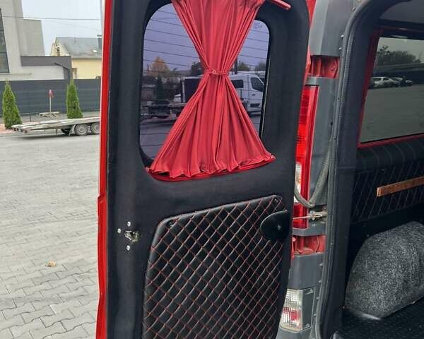 Рено Трафик 2014 в Луцке на Automoto.ua Красный Рено Трафик, объемом двигателя 2 л и пробегом 423 тыс. км за 13300 $, фото 16 на Automoto.ua