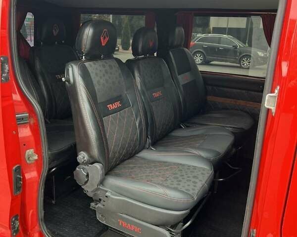 Рено Трафик 2014 в Луцке на Automoto.ua Красный Рено Трафик, объемом двигателя 2 л и пробегом 423 тыс. км за 13300 $, фото 14 на Automoto.ua