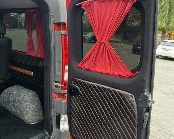 Рено Трафик 2014 в Луцке на Automoto.ua Красный Рено Трафик, объемом двигателя 2 л и пробегом 423 тыс. км за 13300 $, фото 15 на Automoto.ua