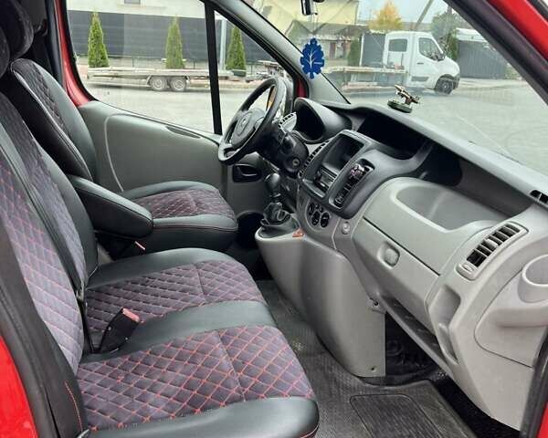 Рено Трафик 2014 в Луцке на Automoto.ua Красный Рено Трафик, объемом двигателя 2 л и пробегом 423 тыс. км за 13300 $, фото 18 на Automoto.ua