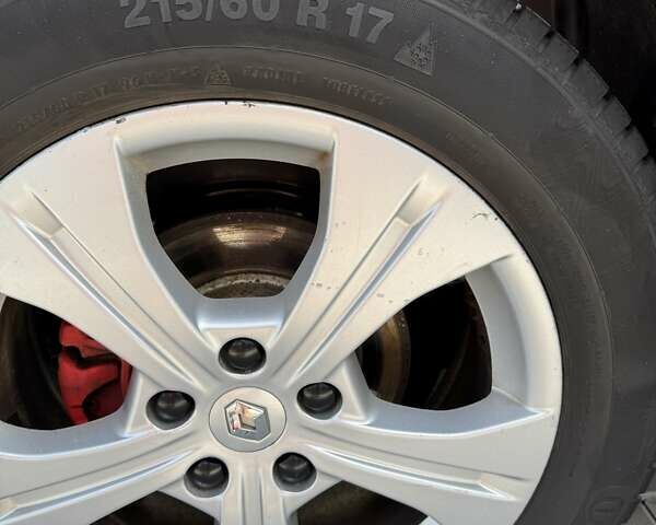 Красный Рено Трафик, объемом двигателя 1.6 л и пробегом 290 тыс. км за 16700 $, фото 11 на Automoto.ua