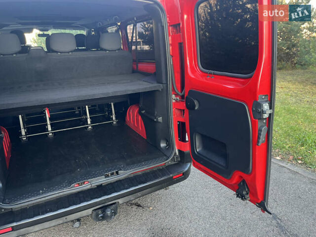 Червоний Рено Трафік, об'ємом двигуна 0 л та пробігом 223 тис. км за 14990 $, фото 24 на Automoto.ua