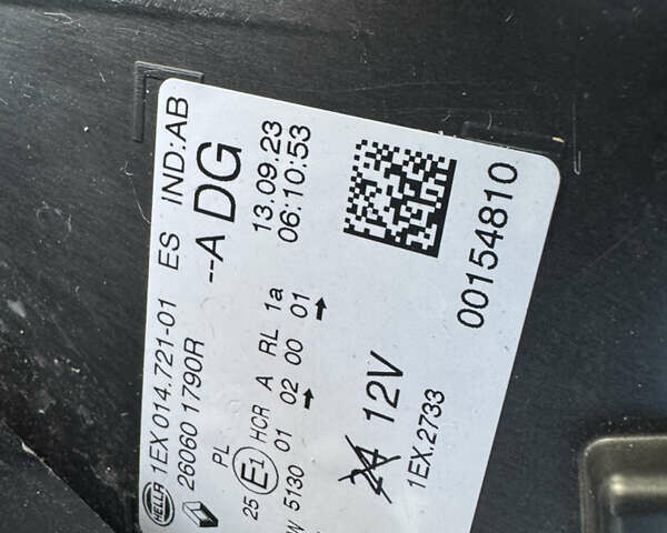 Красный Рено Трафик, объемом двигателя 2 л и пробегом 31 тыс. км за 23999 $, фото 20 на Automoto.ua