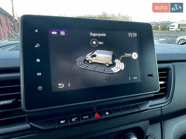 Красный Рено Трафик, объемом двигателя 2 л и пробегом 31 тыс. км за 23999 $, фото 16 на Automoto.ua