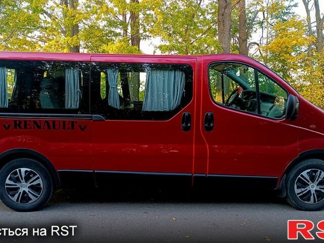 Красный Рено Трафик, объемом двигателя 1.9 л и пробегом 392 тыс. км за 7500 $, фото 5 на Automoto.ua